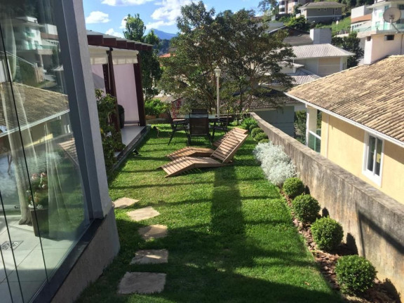 Imagem Casa com 4 Quartos à Venda, 307 m² em Tijuca - Teresópolis Imagem Casa com 4 Quartos à Venda, 307 m² em Tijuca - Teresópolis