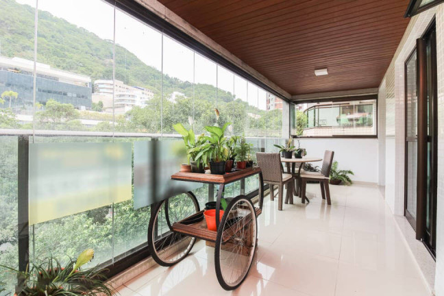Apartamento à Venda, 119 m² em Humaitá - Rio De Janeiro