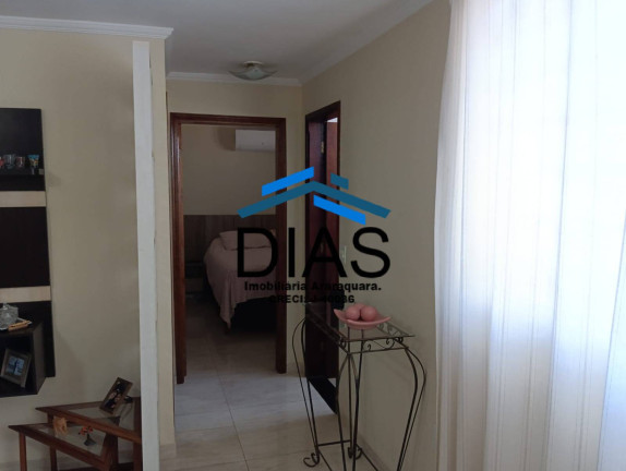 Imagem Apartamento com 2 Quartos à Venda, 69 m² em Jardim Silvânia (vila Xavier) - Araraquara