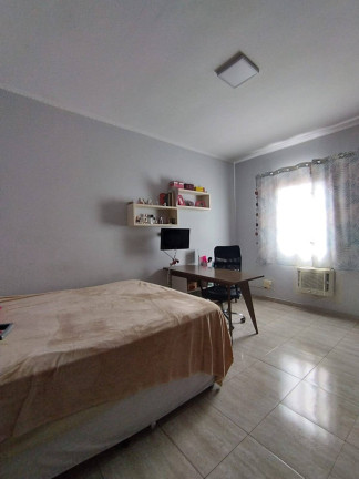 Imagem Casa com 3 Quartos para Alugar, 245 m² em Ocian - Praia Grande