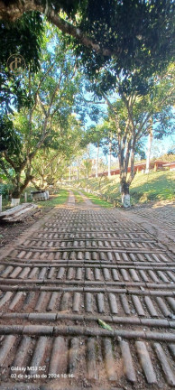 Chácara com 3 Quartos à Venda, 800 m² em Varadouro - São José Dos Campos