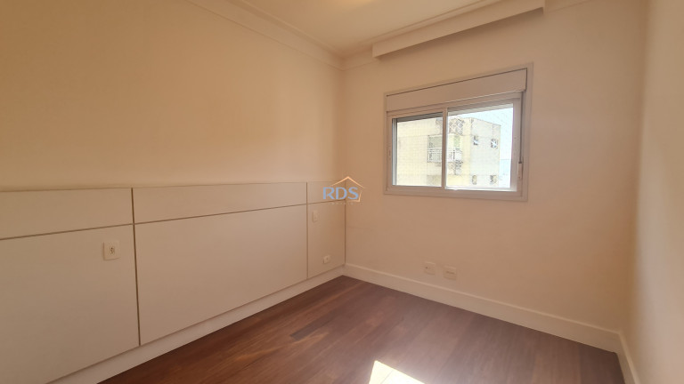 Imagem Apartamento com 3 Quartos à Venda, 137 m² em Vila Suzana - São Paulo
