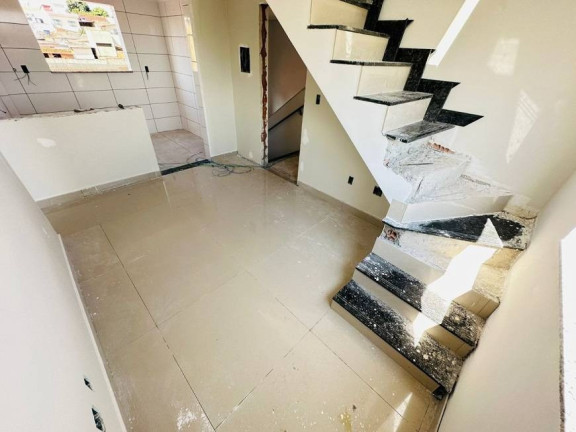 Imagem Imóvel com 2 Quartos à Venda, 50 m² em Piratininga - Belo Horizonte