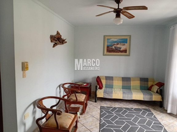 Imagem Casa com 3 Quartos à Venda, 140 m² em Centro - Balneário Barra Do Sul