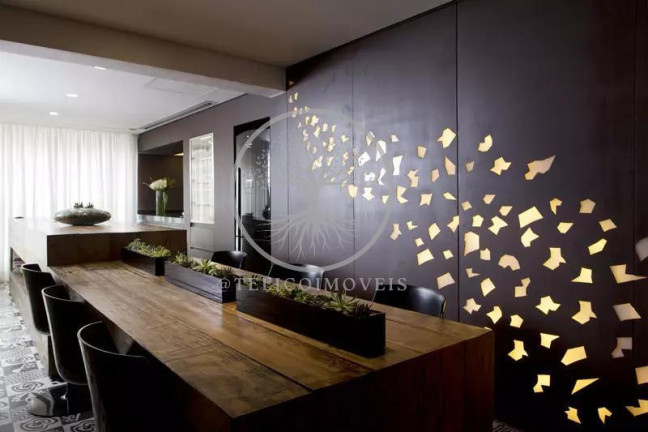 Imagem Apartamento com 3 Quartos à Venda, 335 m² Imagem Apartamento com 3 Quartos à Venda, 335 m²