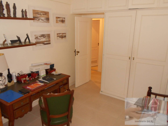 Imagem Apartamento com 4 Quartos à Venda, 247 m² em Copacabana - Rio De Janeiro