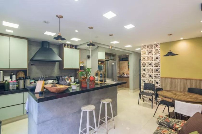 Imagem Casa com 3 Quartos à Venda, 256 m² em Vila Floresta - Santo André Imagem Casa com 3 Quartos à Venda, 256 m² em Vila Floresta - Santo André