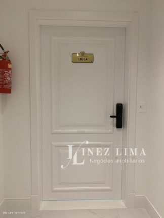 Apartamento com 3 Quartos à Venda, 148 m² em Meia Praia - Itapema