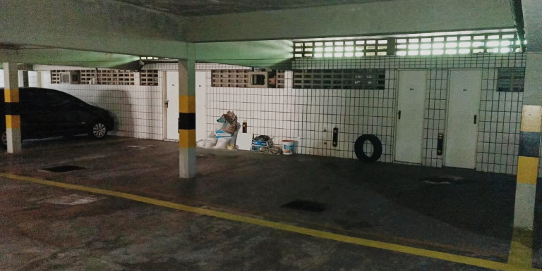 Imagem Apartamento com 5 Quartos à Venda, 330 m² em 
     Aldeota
     - 
     Fortaleza
    