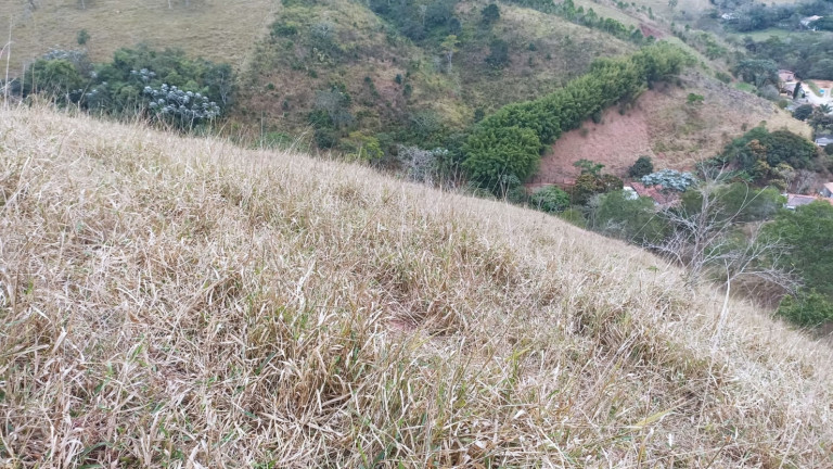 Imagem Chácara com 2 Quartos à Venda, 250 m² em Centro - Paraibuna Imagem Chácara com 2 Quartos à Venda, 250 m² em Centro - Paraibuna