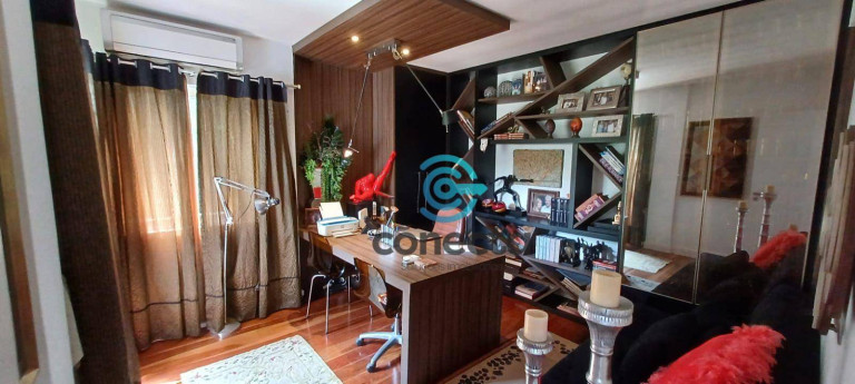 Imagem Casa com 3 Quartos à Venda, 350 m² em Itaipu - Niterói