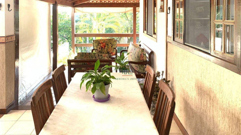 Imagem Casa com 5 Quartos à Venda, 260 m² em Maria Paula - Niterói Imagem Casa com 5 Quartos à Venda, 260 m² em Maria Paula - Niterói