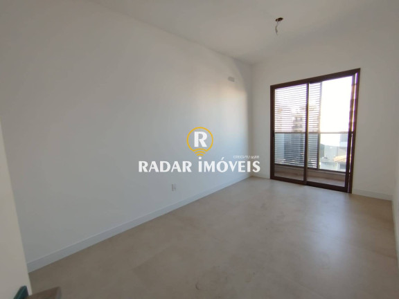 Imagem Apartamento com 2 Quartos à Venda, 60 m² em Centro - Cabo Frio
