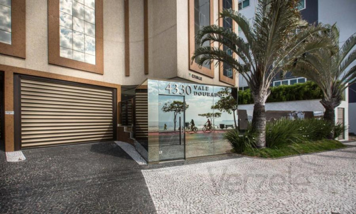 Imagem Apartamento com 3 Quartos à Venda, 110 m² em Centro - Balneário Camboriú Imagem Apartamento com 3 Quartos à Venda, 110 m² em Centro - Balneário Camboriú