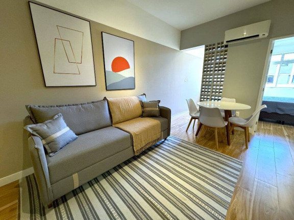 Imagem Apartamento com 1 Quarto à Venda, 50 m² em Centro - Florianópolis