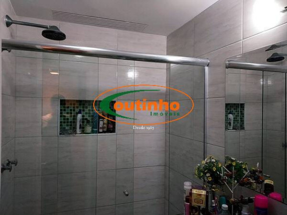 Imagem Apartamento com 2 Quartos à Venda, 75 m² em Tijuca - Rio De Janeiro