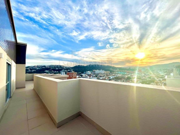 Imagem Cobertura com 3 Quartos à Venda, 238 m² em Floresta - São José