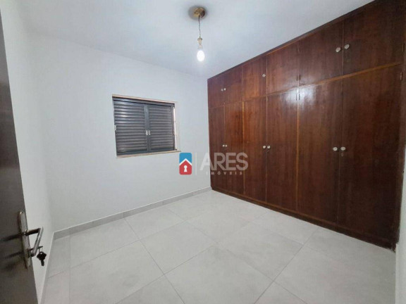 Imagem Casa com 3 Quartos para Alugar, 180 m² em Vila Rehder - Americana Imagem Casa com 3 Quartos para Alugar, 180 m² em Vila Rehder - Americana