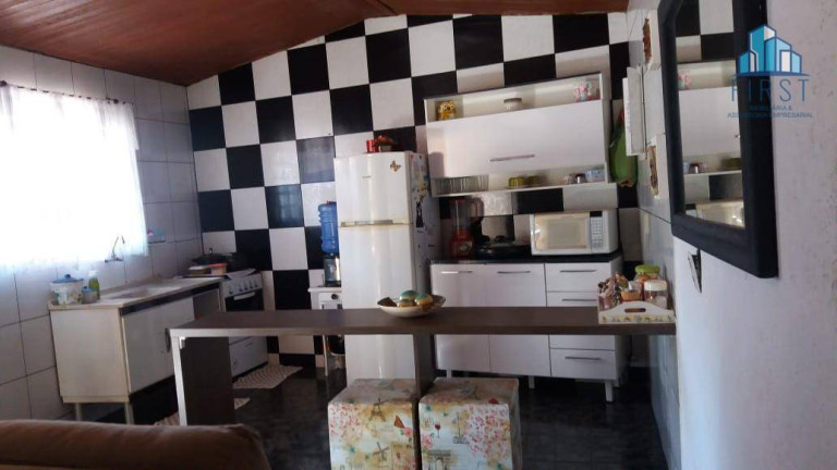 Imagem Casa com 3 Quartos à Venda, 219 m² em Santo Antônio - Louveira