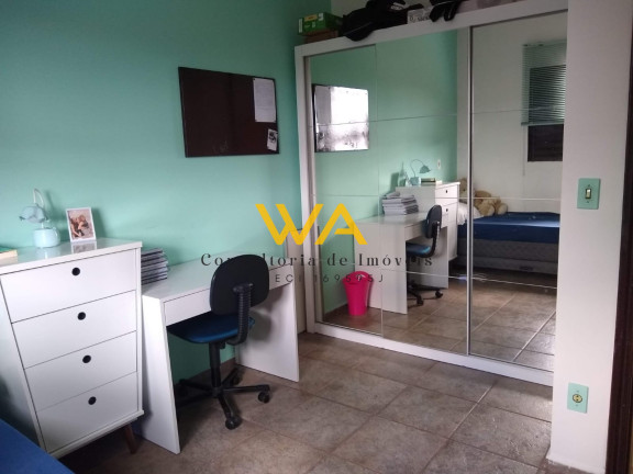 Imagem Sobrado com 3 Quartos à Venda, 240 m² em Vila Caputera - Mogi Das Cruzes