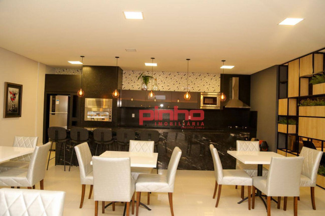Imagem Apartamento com 3 Quartos à Venda, 179 m² em Centro - Palhoça