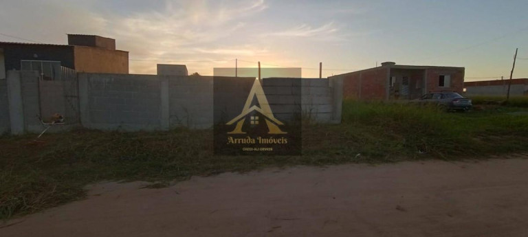 Imagem Terreno à Venda, 250 m² Imagem Terreno à Venda, 250 m²