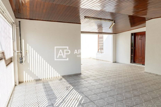 Imagem Casa com 4 Quartos à Venda, 249 m² em Jardim Santa Maria - Jacareí Imagem Casa com 4 Quartos à Venda, 249 m² em Jardim Santa Maria - Jacareí