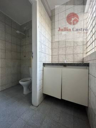 Imagem Casa de Condomínio com 2 Quartos à Venda, 95 m²