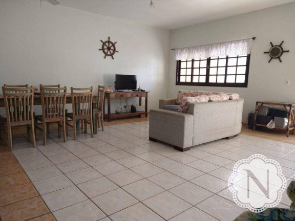 Imagem Sobrado com 4 Quartos à Venda, 302 m² em Campos Elíseos - Itanhaém Imagem Sobrado com 4 Quartos à Venda, 302 m² em Campos Elíseos - Itanhaém