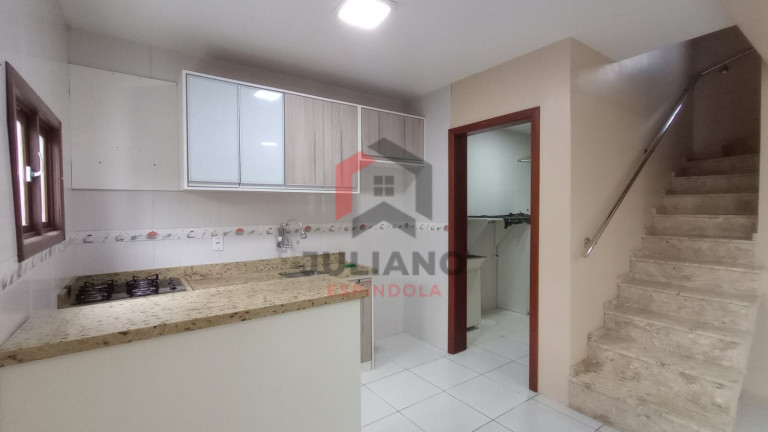 Imagem Casa com 2 Quartos à Venda, 75 m² em Hípica - Porto Alegre