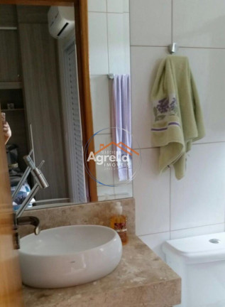 Imagem Imóvel com 3 Quartos à Venda, 110 m² em Ocian - Praia Grande Imagem Imóvel com 3 Quartos à Venda, 110 m² em Ocian - Praia Grande