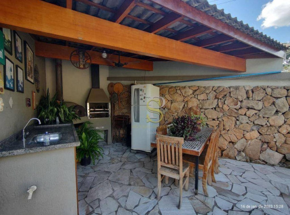 Imagem Casa com 3 Quartos à Venda, 260 m² em Vila Petrópolis - Atibaia Imagem Casa com 3 Quartos à Venda, 260 m² em Vila Petrópolis - Atibaia
