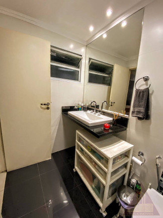 Imagem Apartamento com 2 Quartos à Venda, 74 m² em Itararé - São Vicente