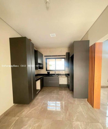 Imagem Casa com 3 Quartos à Venda, 104 m² em Jardins Do Império - Indaiatuba