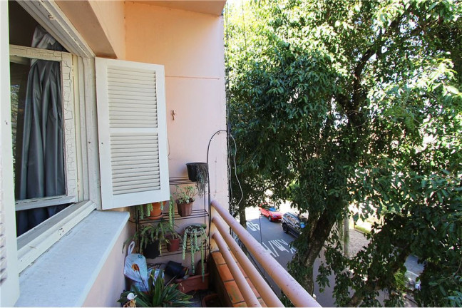 Imagem Imóvel com 2 Quartos à Venda,  em Petrópolis - Porto Alegre