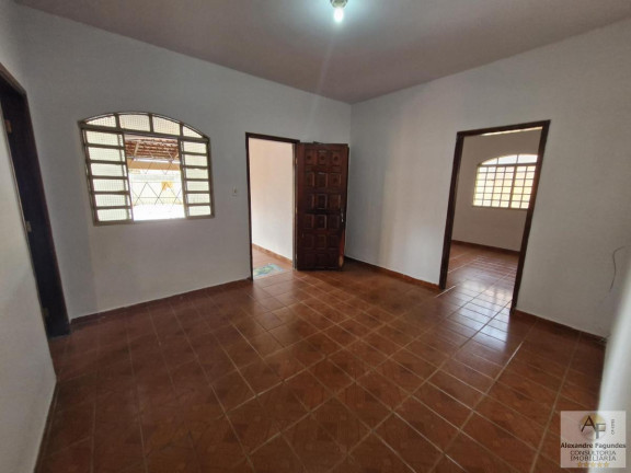 Imagem Casa com 3 Quartos à Venda, 175 m² em Residencial Village Garavelo - Aparecida De Goiânia Imagem Casa com 3 Quartos à Venda, 175 m² em Residencial Village Garavelo - Aparecida De Goiânia