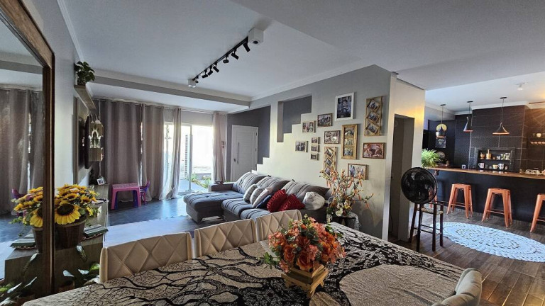 Imagem Casa com 2 Quartos à Venda, 440 m² em Costeira - Balneário Barra Do Sul Imagem Casa com 2 Quartos à Venda, 440 m² em Costeira - Balneário Barra Do Sul