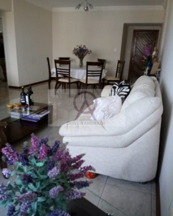 Imagem Imóvel com 3 Quartos à Venda, em Graça - Salvador Imagem Imóvel com 3 Quartos à Venda, em Graça - Salvador