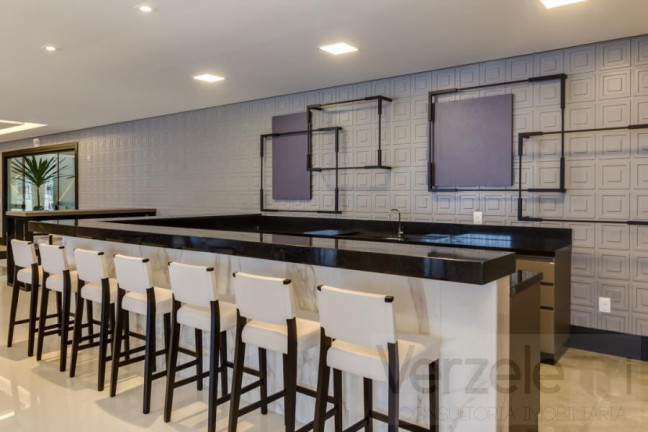 Imagem Apartamento com 2 Quartos à Venda, 76 m² em Nações - Balneário Camboriú