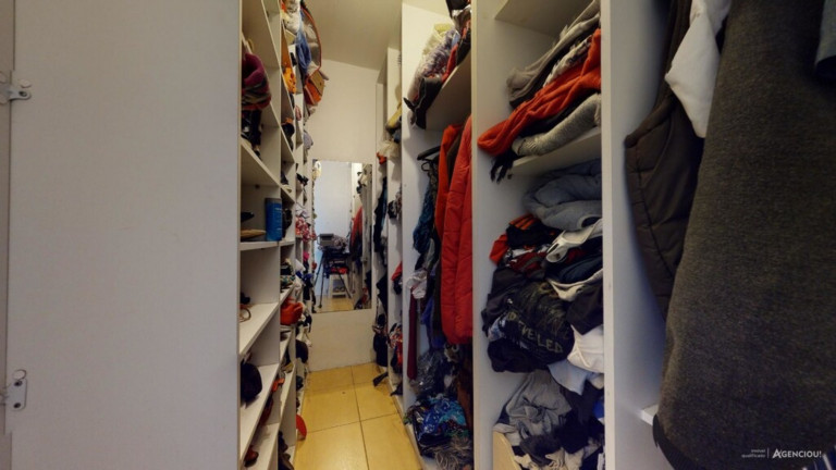 Imagem Imóvel com 3 Quartos à Venda,  em Cavalhada - Porto Alegre