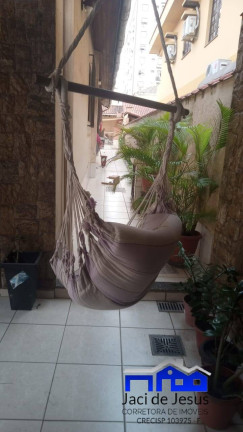 Imagem Casa com 3 Quartos à Venda, em Santos Imagem Casa com 3 Quartos à Venda, em Santos
