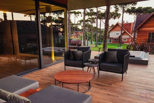 Imagem Casa de Condomínio com 4 Quartos à Venda, 588 m² em Condomínio Aspen Mountain - Gramado