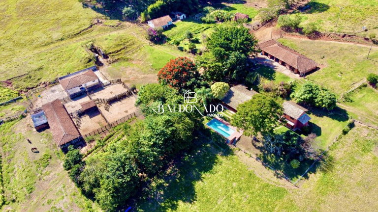 Imagem Imóvel com 10 Quartos à Venda, 122.700 m² em Piracaia - Piracaia Imagem Imóvel com 10 Quartos à Venda, 122.700 m² em Piracaia - Piracaia