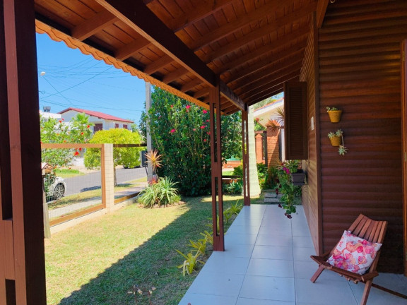 Imagem Casa com 3 Quartos à Venda, 130 m² em Zona Nova - Capão Da Canoa