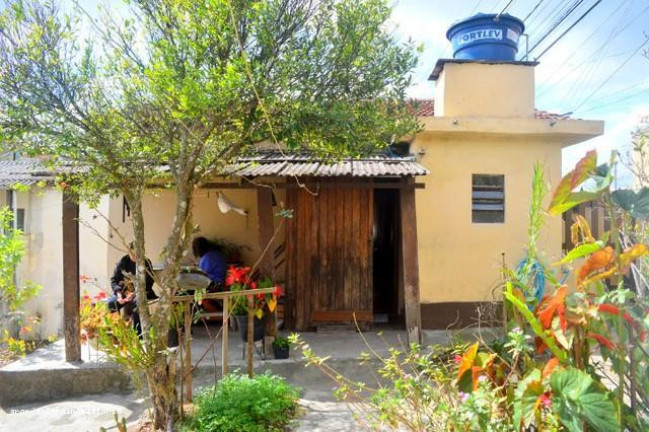 Imagem Chácara à Venda, em Bairro Chácara Vista Alegre - Cotia Imagem Chácara à Venda, em Bairro Chácara Vista Alegre - Cotia