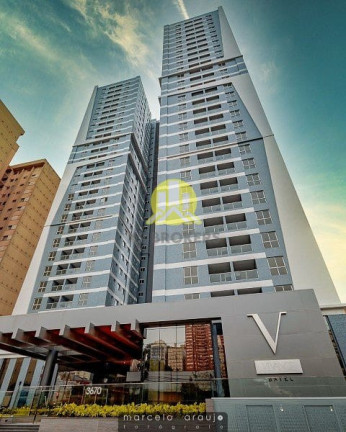 Imagem Apartamento com 2 Quartos à Venda, 95 m² em Centro - Curitiba Imagem Apartamento com 2 Quartos à Venda, 95 m² em Centro - Curitiba