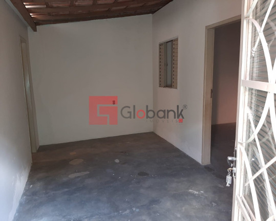 Imagem Casa com 3 Quartos à Venda, 250 m² em Nossa Senhora De Fátima - Montes Claros