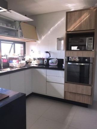 Imagem Apartamento com 4 Quartos à Venda, 232 m² em Pituba - Salvador