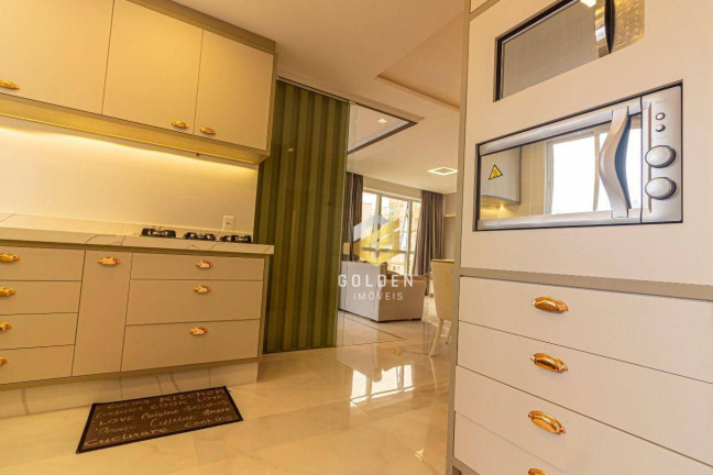 Imagem Apartamento com 3 Quartos à Venda, 140 m² em Meia Praia - Itapema