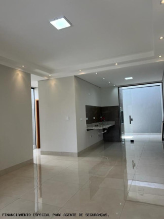 Imagem Imóvel com 3 Quartos à Venda, 81 m² em Jardim Rio De Janeiro - Sarandi